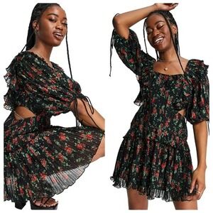 NWT ASOS Sz‎ 8 Ruffle Floral Cut Out Trendy Cottagecore Sexy Coquette Softgirl